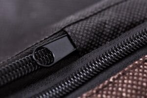 legowisko dla psa typu kanapa mallorca comfort posiada zamek od spodu co ułatwia pranie