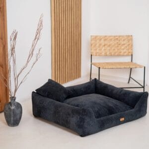 bokiem czarne legowisko dla psa prato