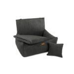 bokiem ciemnoszary fotelik dla psa