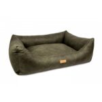 bokiem ciemnibeżowe legowisko dla psa